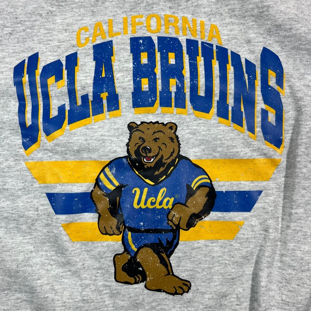 UCLA Bruins Sweatshirt Adult M Gray Graphic Pullover‎ LS Crewneck Gildan College